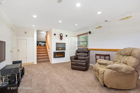 264 E Fullerton Ave, Elmhurst, IL 60126 photo 10