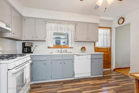 264 E Fullerton Ave, Elmhurst, IL 60126 photo 5