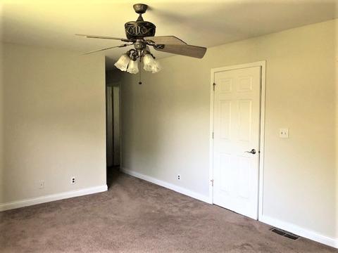3207 S Cherry Ave, Mchenry, IL 60051 photo 14