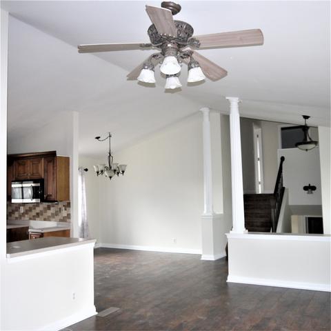 3207 S Cherry Ave, Mchenry, IL 60051 photo 9