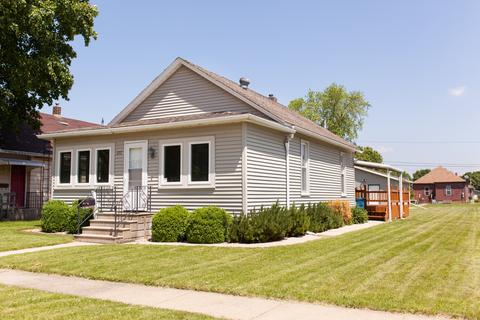 222 E 3rd St, Oglesby, IL 61348 photo 2