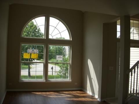 1934 Westridge Blvd, Bartlett, IL 60103 photo 2