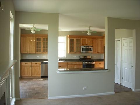 1934 Westridge Blvd, Bartlett, IL 60103 photo 4