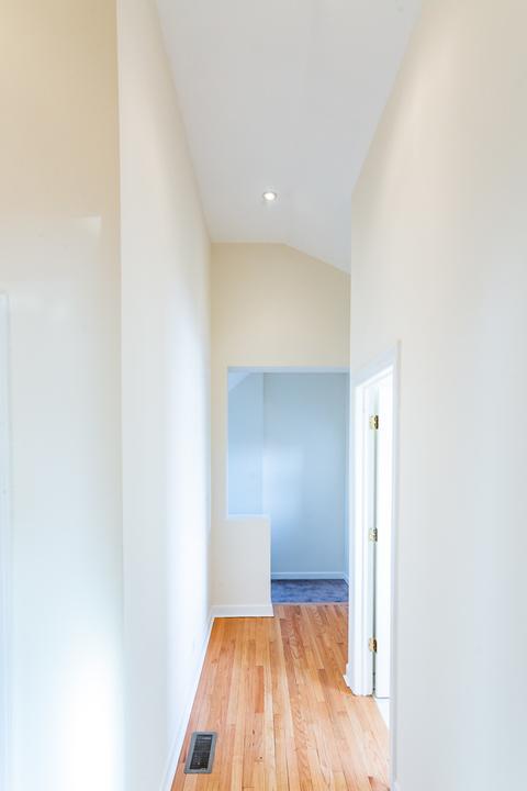 2465 E 74th Pl, Chicago, IL 60649 photo 12