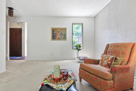 1300 Kingsridge Ct #B, Normal, IL 61761 photo 10