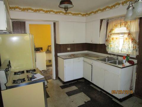3033 Florence Ave, Steger, IL 60475 photo 5