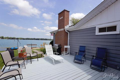 2722 Lake Dr, Holiday Hills, IL 60051 photo 7