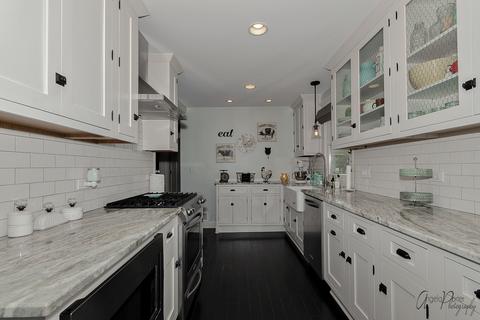 2722 Lake Dr, Holiday Hills, IL 60051 photo 17