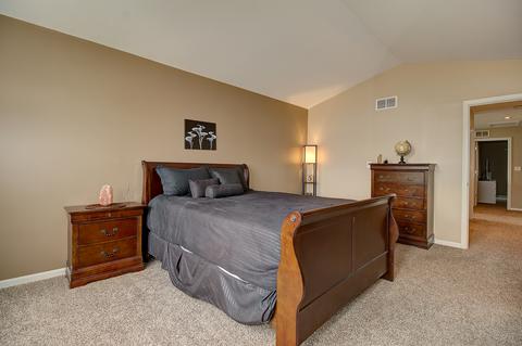 6900 Creekside Dr, Plainfield, IL 60586 photo 10