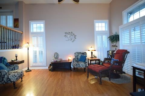 404 N Harrison St, Algonquin, IL 60102 photo 2