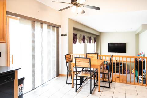 11426 S Marathon Ln, Plainfield, IL 60585 photo 9