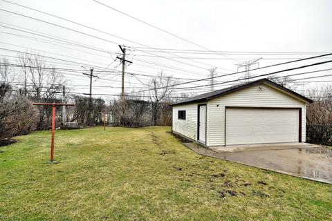225 E Wayne Pl, Wheeling, IL 60090 photo 23
