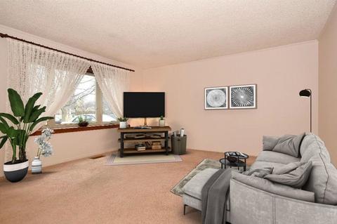225 E Wayne Pl, Wheeling, IL 60090 photo 3