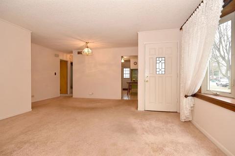 225 E Wayne Pl, Wheeling, IL 60090 photo 7