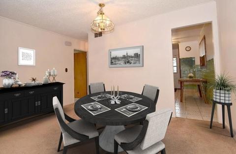 225 E Wayne Pl, Wheeling, IL 60090 photo 8
