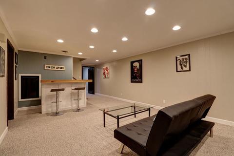1010 Devonshire Dr, Champaign, IL 61821 photo 33
