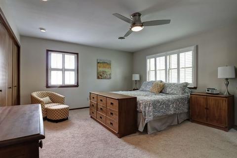 1010 Devonshire Dr, Champaign, IL 61821 photo 26