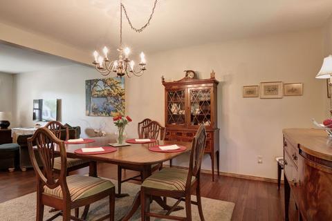 1010 Devonshire Dr, Champaign, IL 61821 photo 10
