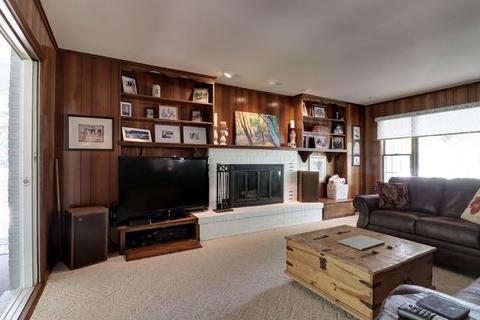 1010 Devonshire Dr, Champaign, IL 61821 photo 14