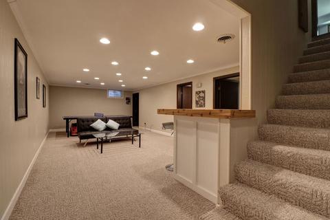 1010 Devonshire Dr, Champaign, IL 61821 photo 31