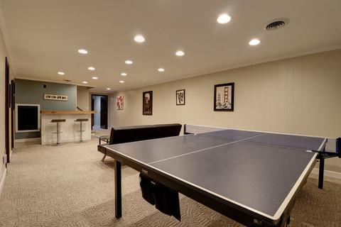 1010 Devonshire Dr, Champaign, IL 61821 photo 34