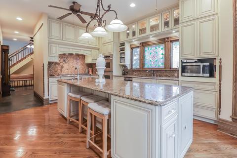 57 Longcommon Rd, Riverside, IL 60546 photo 10