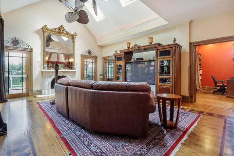 57 Longcommon Rd, Riverside, IL 60546 photo 7
