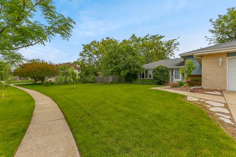 15329 S Timber Dr, Plainfield, IL 60544 photo 2