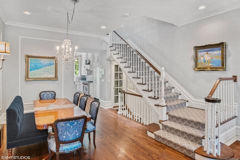 51 Elm St, Chicago, IL 60611 photo 10