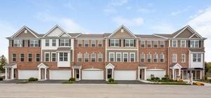 54 Grey Wolf Dr, Wheeling, IL 60090 photo 1