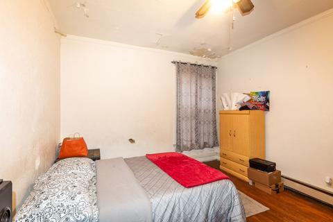 1520 E 68th St, Chicago, IL 60637 photo 8
