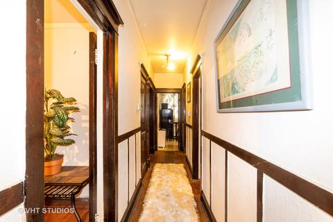 1520 E 68th St, Chicago, IL 60637 photo 5
