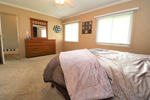 4 Ivey Ct, Bloomington, IL 61701 photo 9