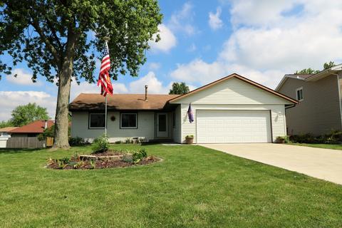 4 Ivey Ct, Bloomington, IL 61701 photo 1