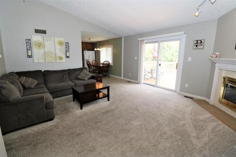 4 Ivey Ct, Bloomington, IL 61701 photo 4