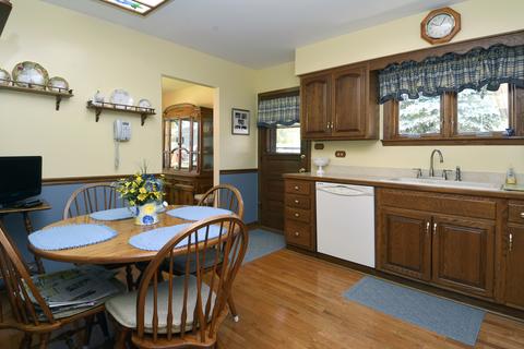 141 E Millers Rd, Des Plaines, IL 60016 photo 7