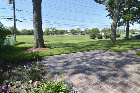 141 E Millers Rd, Des Plaines, IL 60016 photo 22