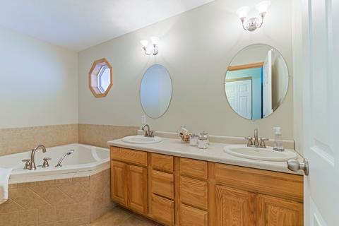 1808 Whistling Way, Normal, IL 61761 photo 23
