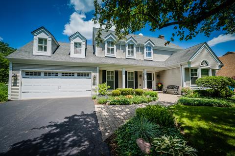 1317 Brighton Dr, Wheaton, IL 60189 photo 2