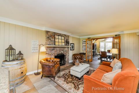 1317 Brighton Dr, Wheaton, IL 60189 photo 13
