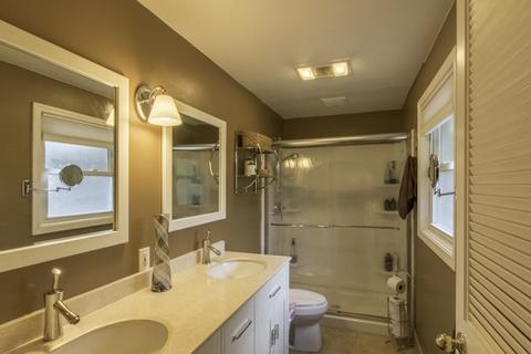 619 Meyer Ct, Aurora, IL 60506 photo 35