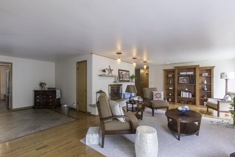 619 Meyer Ct, Aurora, IL 60506 photo 10