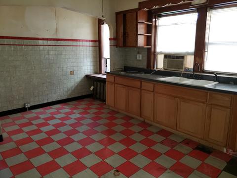 710 E 92nd St, Chicago, IL 60619 photo 5