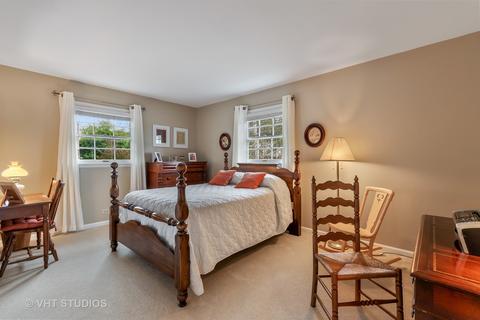 305 E 12th Ave, Naperville, IL 60563 photo 16