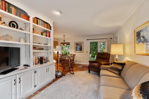 305 E 12th Ave, Naperville, IL 60563 photo 11