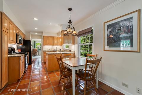 305 E 12th Ave, Naperville, IL 60563 photo 7