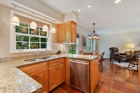 305 E 12th Ave, Naperville, IL 60563 photo 6