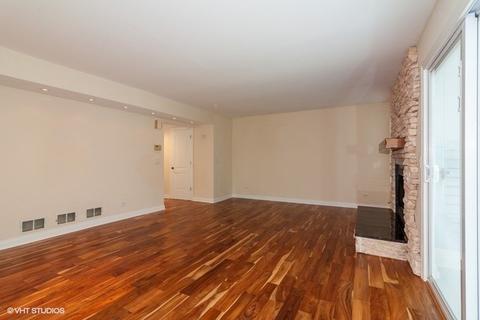 933 Old Oak Cir, Algonquin, IL 60102 photo 4