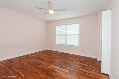 933 Old Oak Cir, Algonquin, IL 60102 photo 12