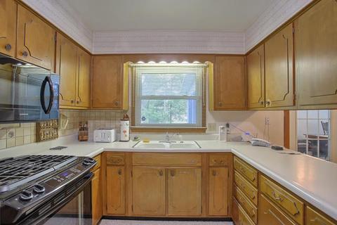 610 E Benham St, Tolono, IL 61880 photo 15